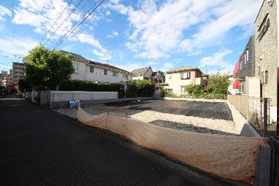 横浜市港北区大倉山3丁目　建築条件無売地　18500万円